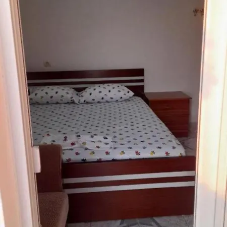 Eva's House Лукове